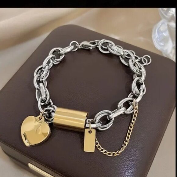 Chunky Thick Chain Silver & Gold Bracelet with Heart & Lock Pendant - Picture 2 of 5